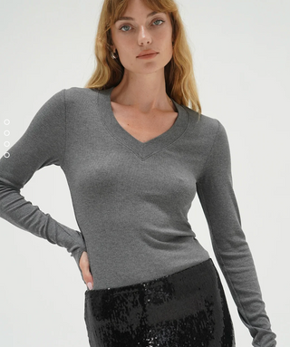 Elinda Ribbed Long Sleeve With Thumb Holes