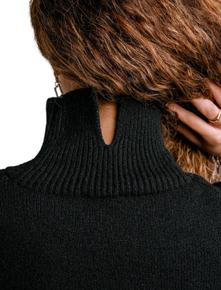 Echo Turtleneck - Black